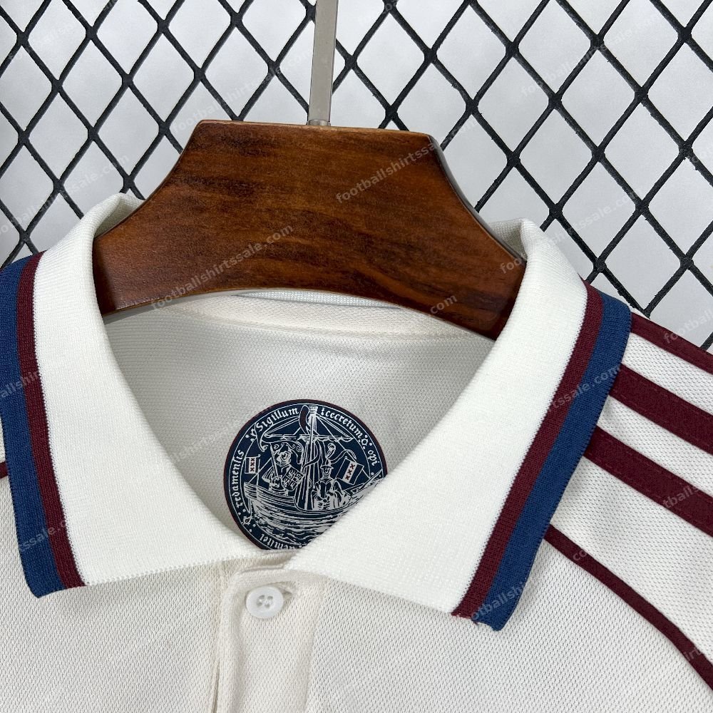 2025/2026 Ajax Third Away Football Shirt - Detail 4
