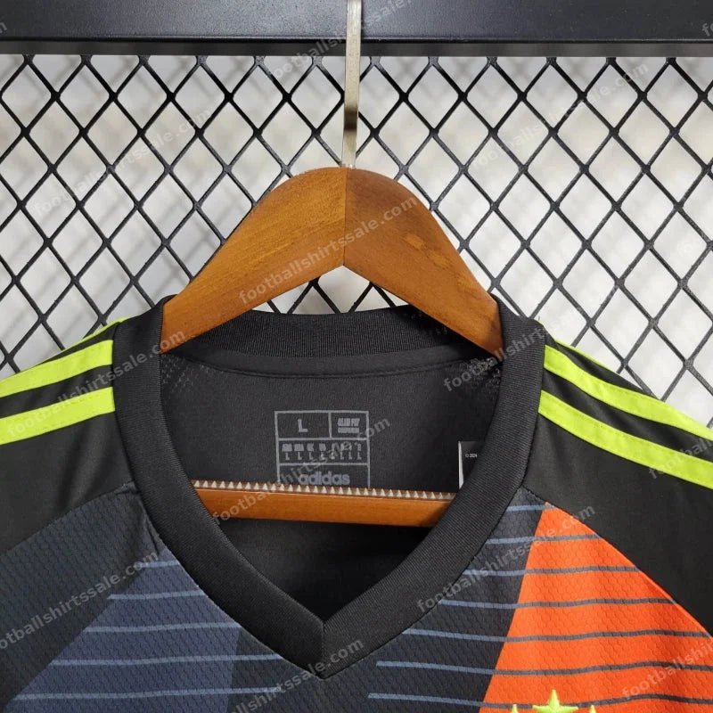 2024 Argentina National Team Goalkeeper Soccer Jersey - Detail 4