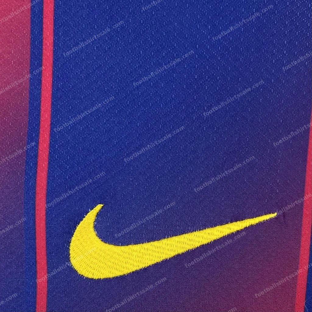 2025/2026 Barcelona Home Football Shirt - Detail 3
