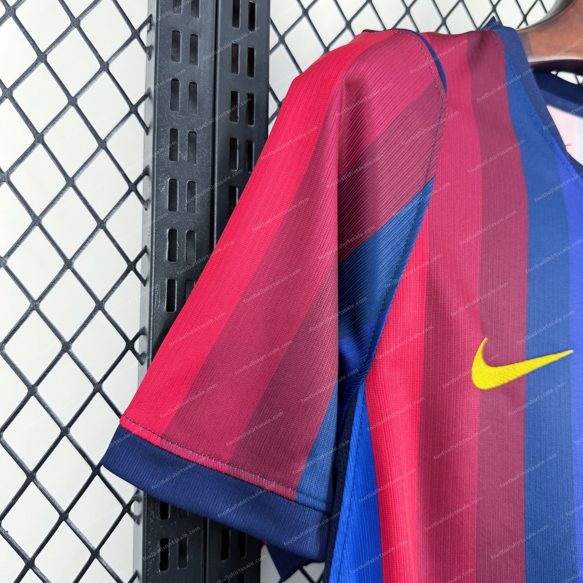 2026/2027 Barcelona Home Football Shirt - Detail 3