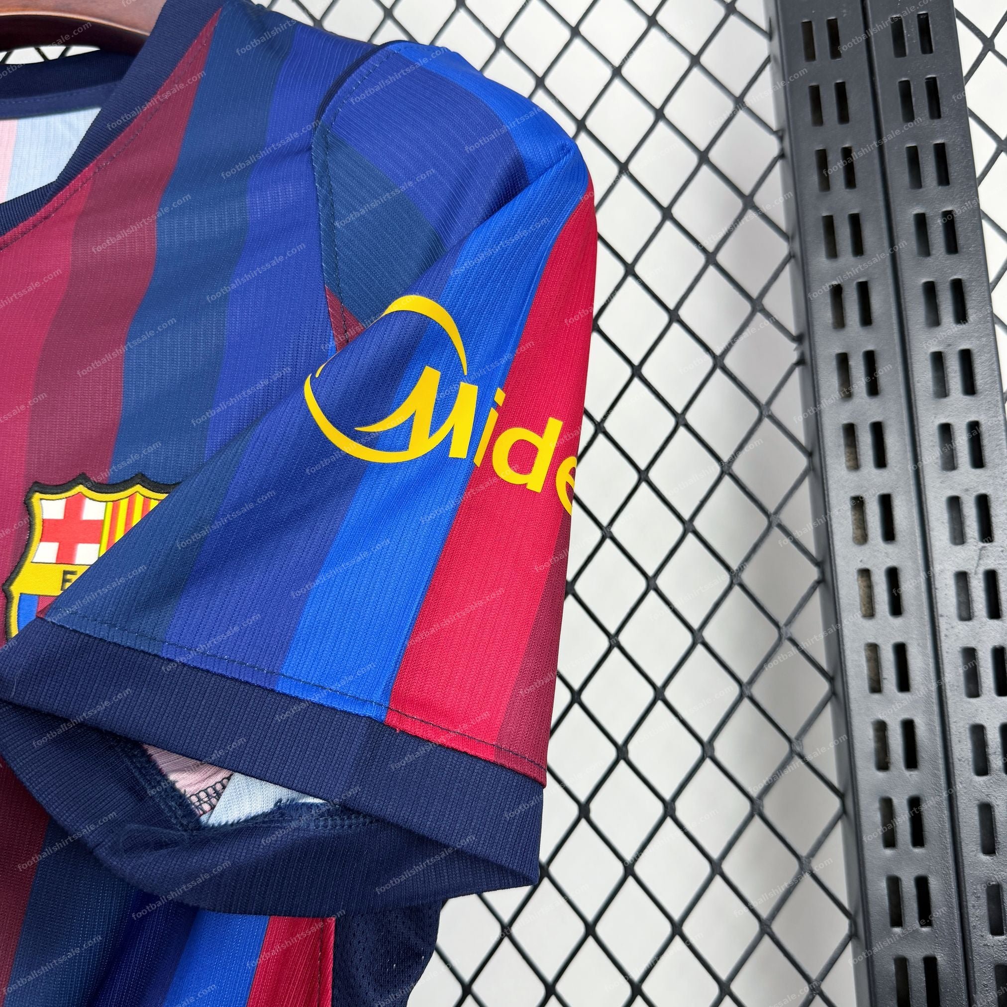 2026/2027 Barcelona Home Football Shirt - Detail 5