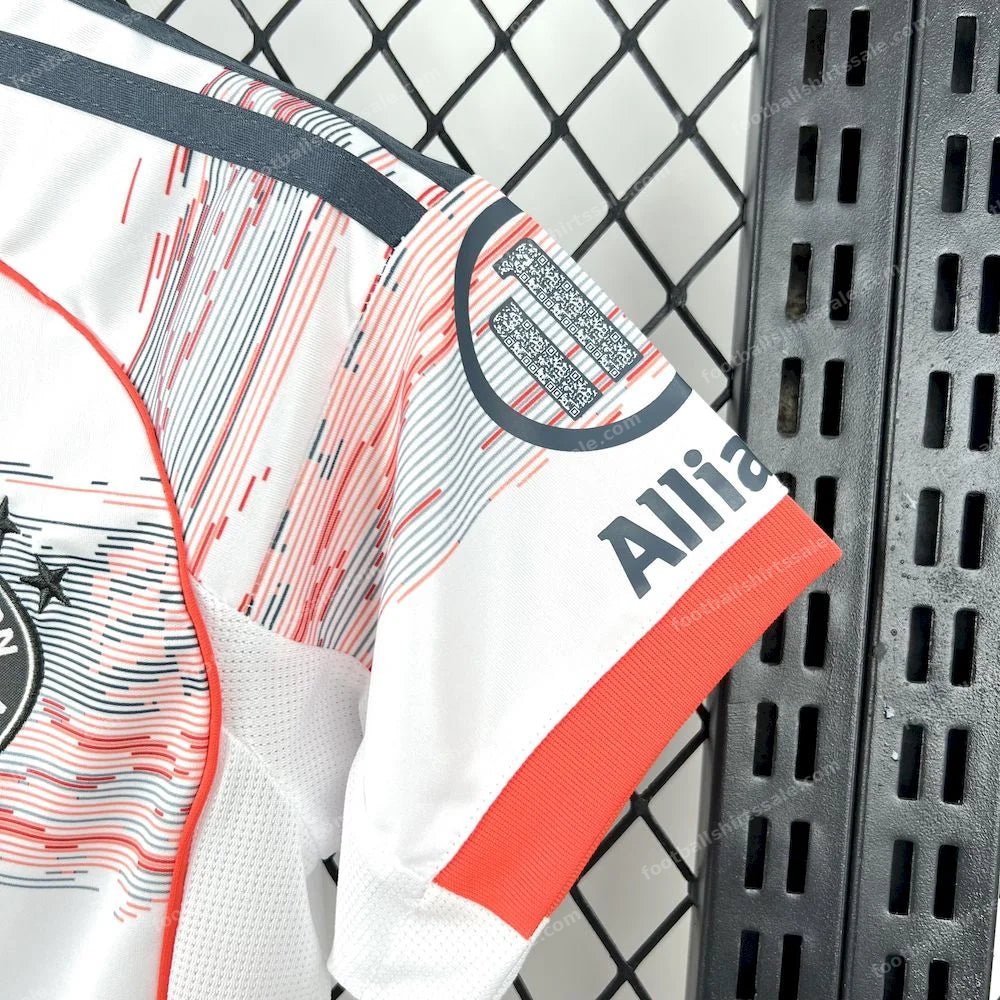 2025/2026 Bayern Munchen Away Football Shirt Kids Size - Detail 4