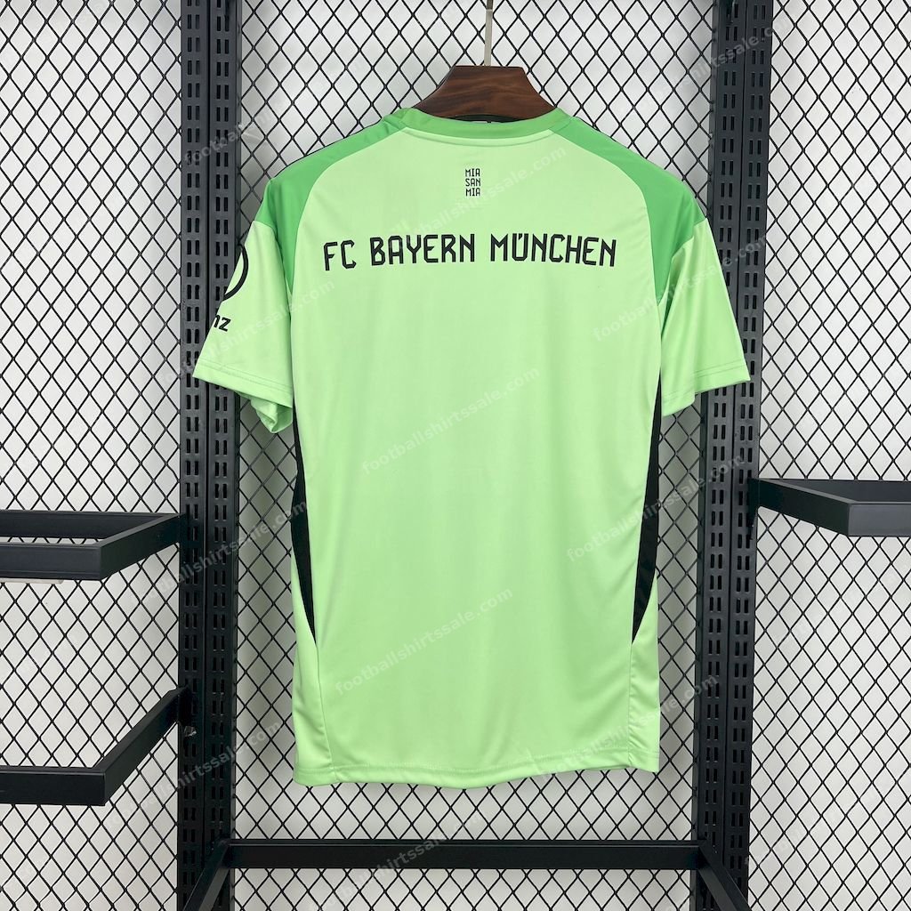 2025/2026 Bayern Munich Goalkeeper Green Football Jersey - Detail 1