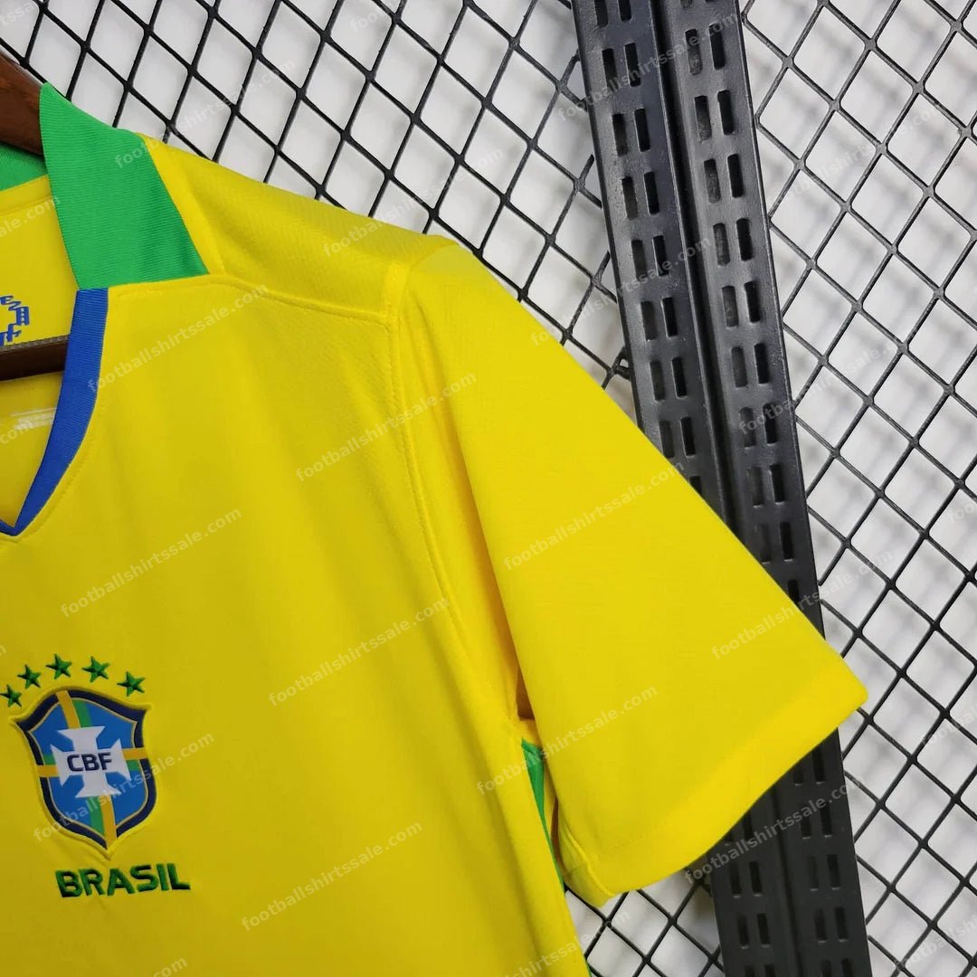 Brazil 2025 Home Football Jersey - Detail 4