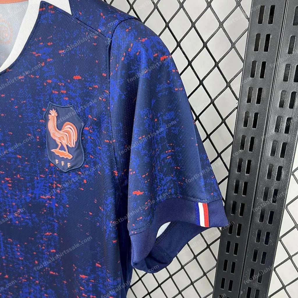2025 France Home Football Shirt - Detail 3