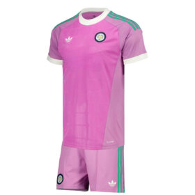 Leeds United Goalkeeper Kids Kit 26/27 - Pink