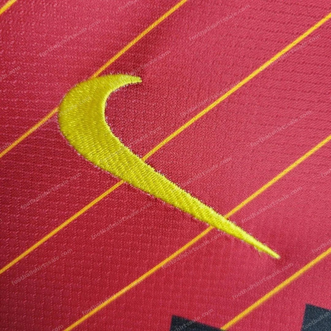 2024/2025 Liverpool Tricolor Football Shirt - Detail 4