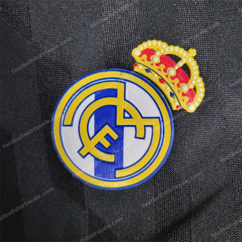 2011/2012 Long Sleeve Retro Real Madrid Away Football Shirt - Detail 2