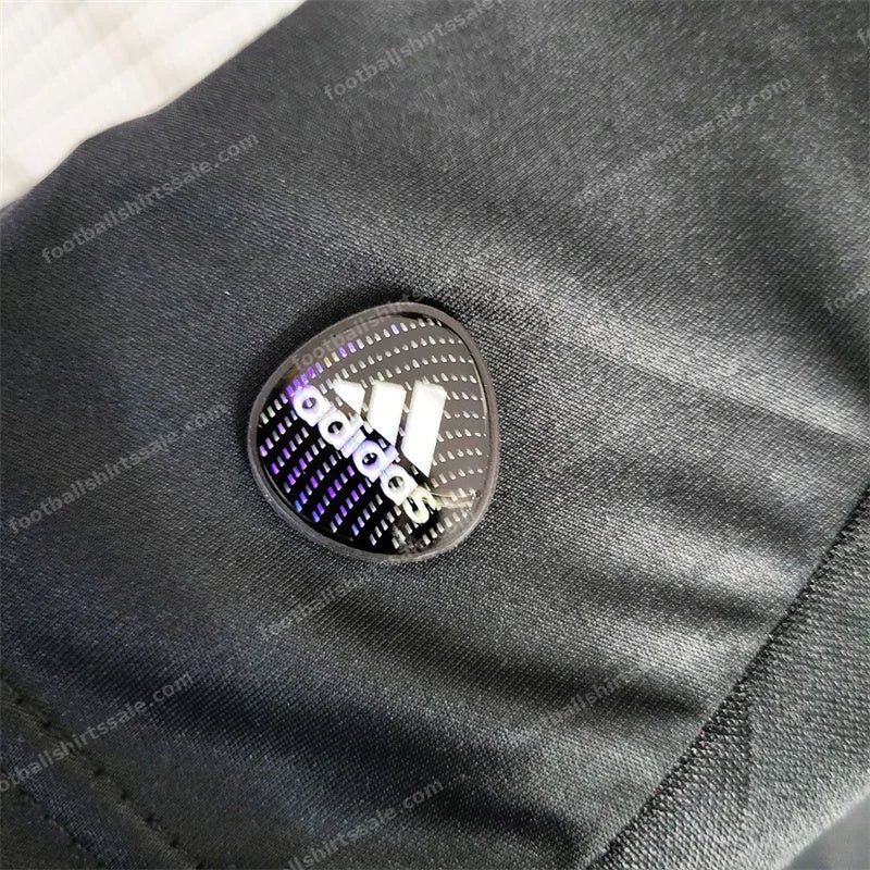 2011/2012 Long Sleeve Retro Real Madrid Away Football Shirt - Detail 4