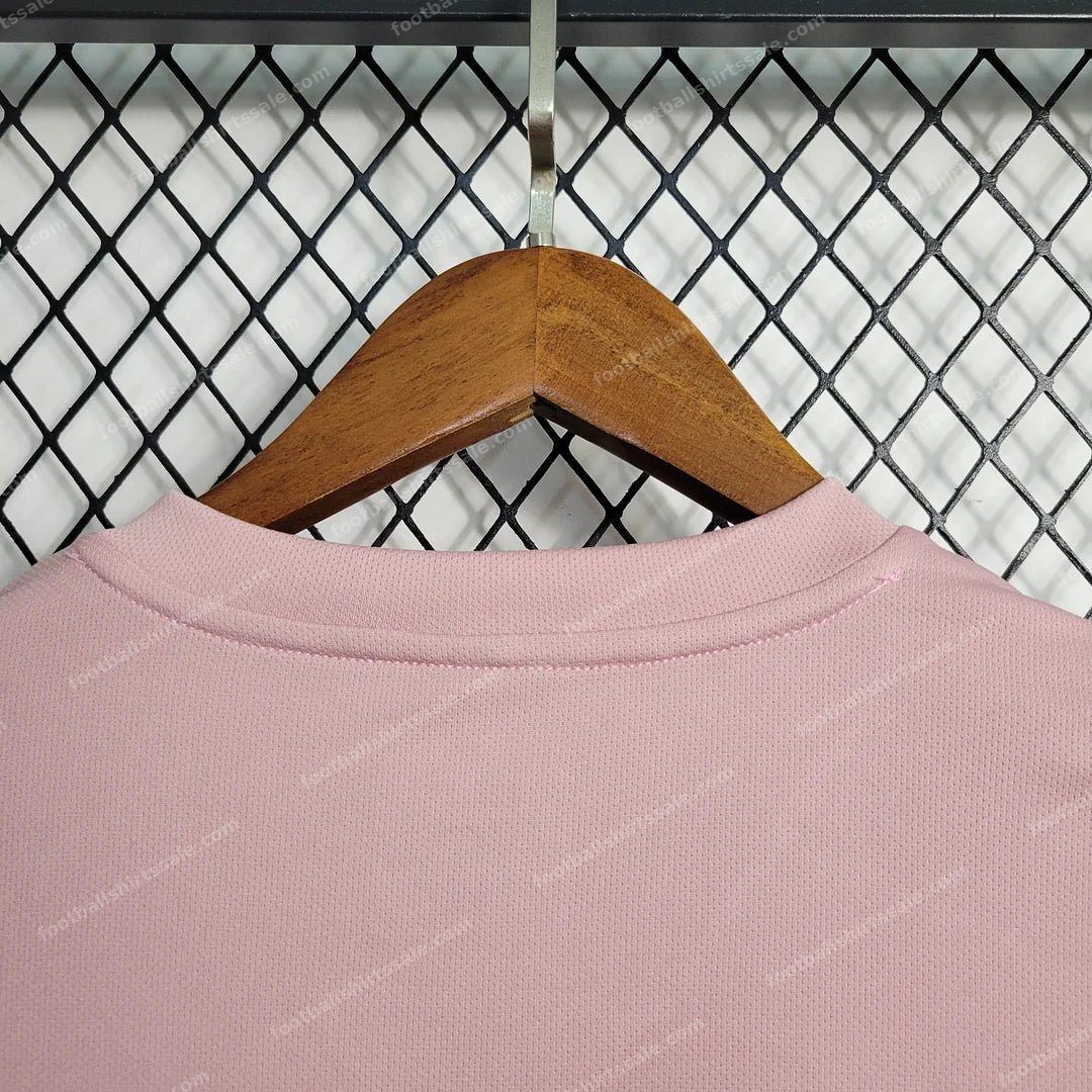 2023/2024 Lyon Training Wear Pink Football Shirt - Detail 5