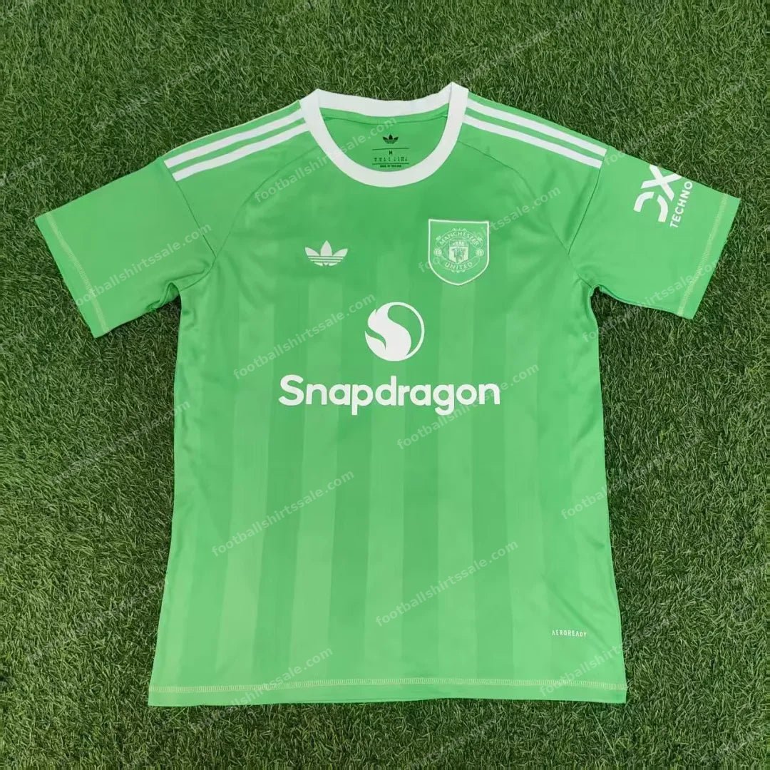 2025/2026 Manchester United Goalkeeper Football Shirt