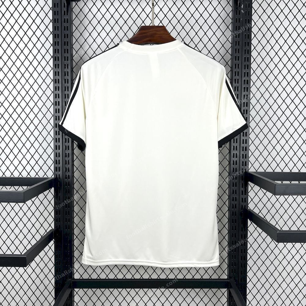 2025/26 Oasis Adidas White Shirt Football - Detail 1