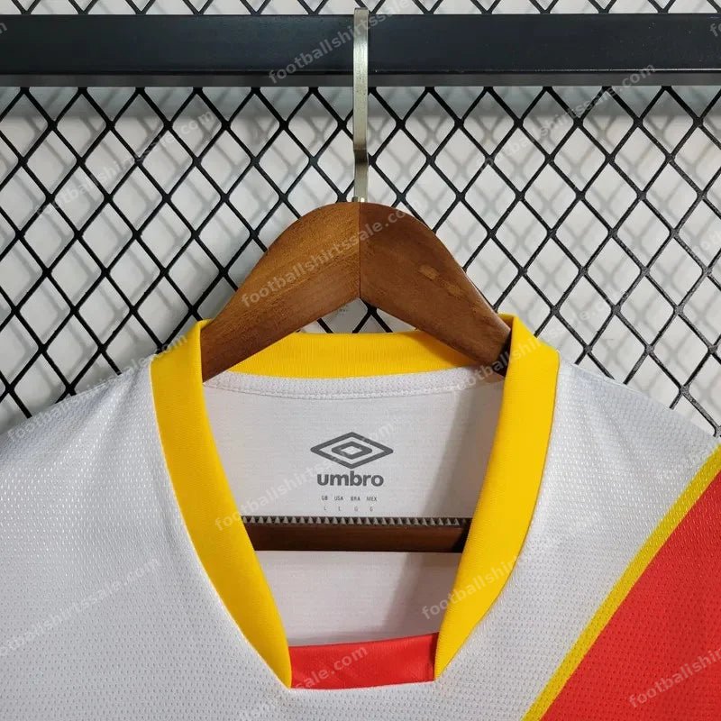 2023/2024 Rayo Vallecano Home Football Shirt - Detail 4