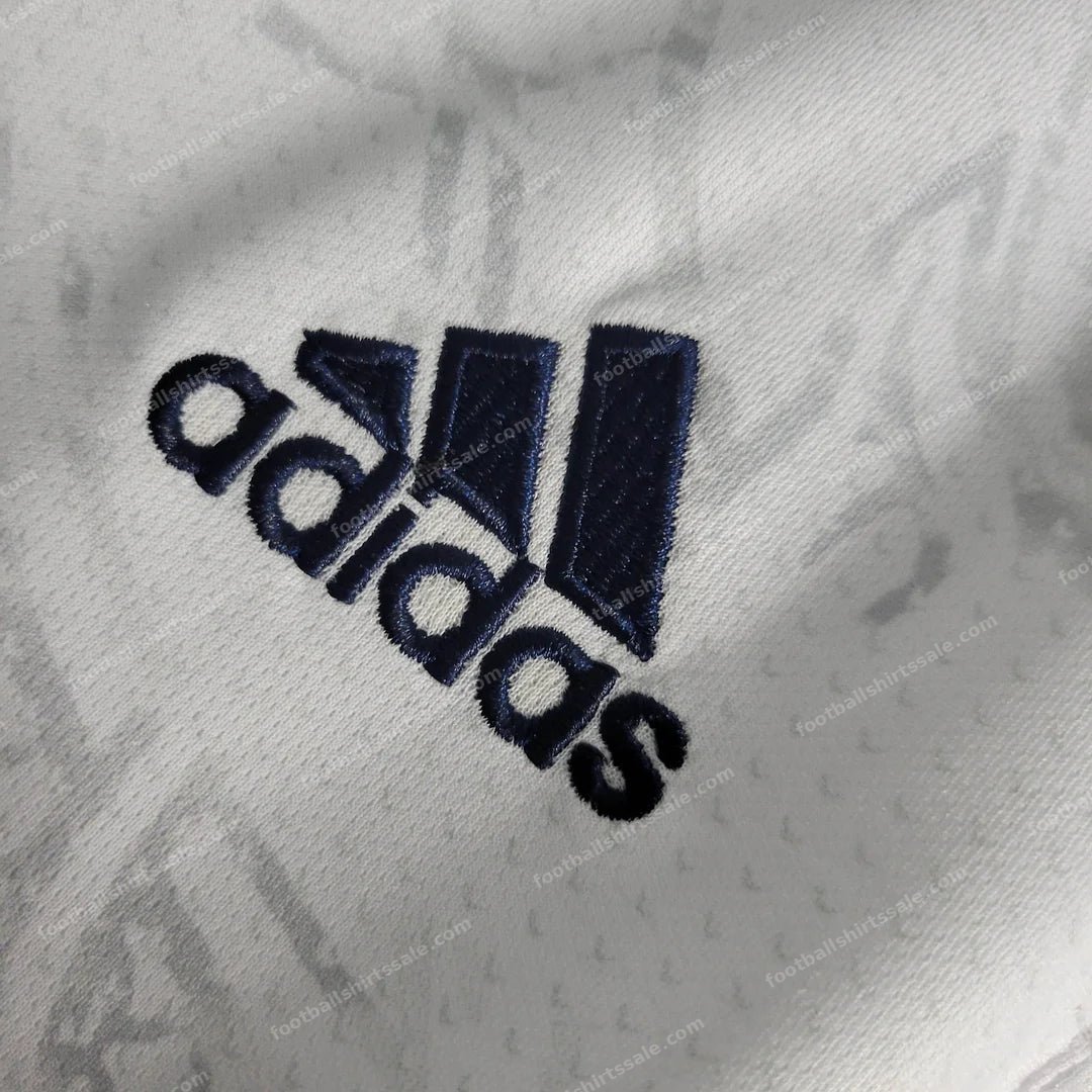 2022/2023 Real Madrid Chinese Dragon Football Shirt White - Detail 4