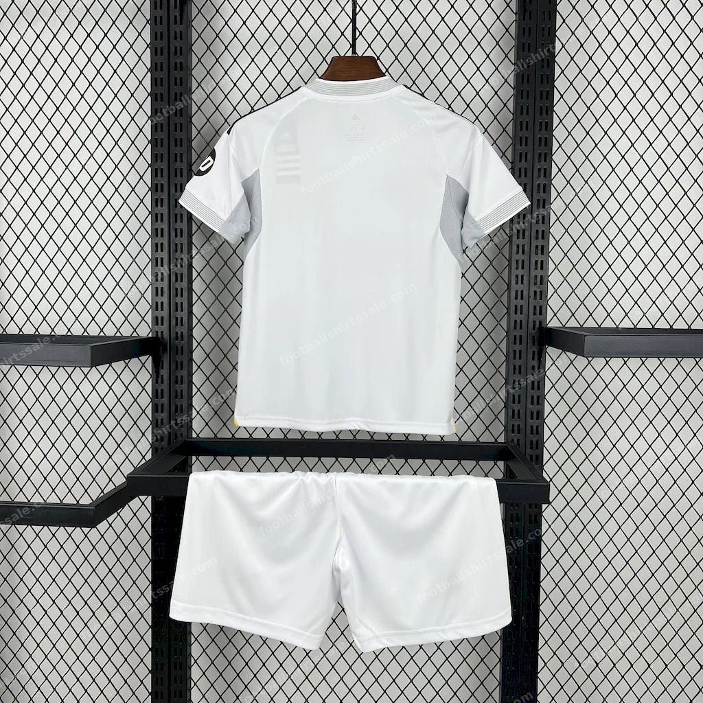 2025/2026 Real Madrid Home Football Shirt Kids Size - Detail 1