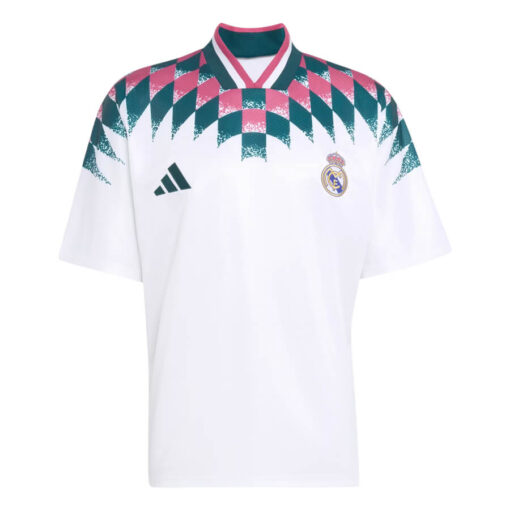 Real Madrid Lifestyler Shirt 26/27