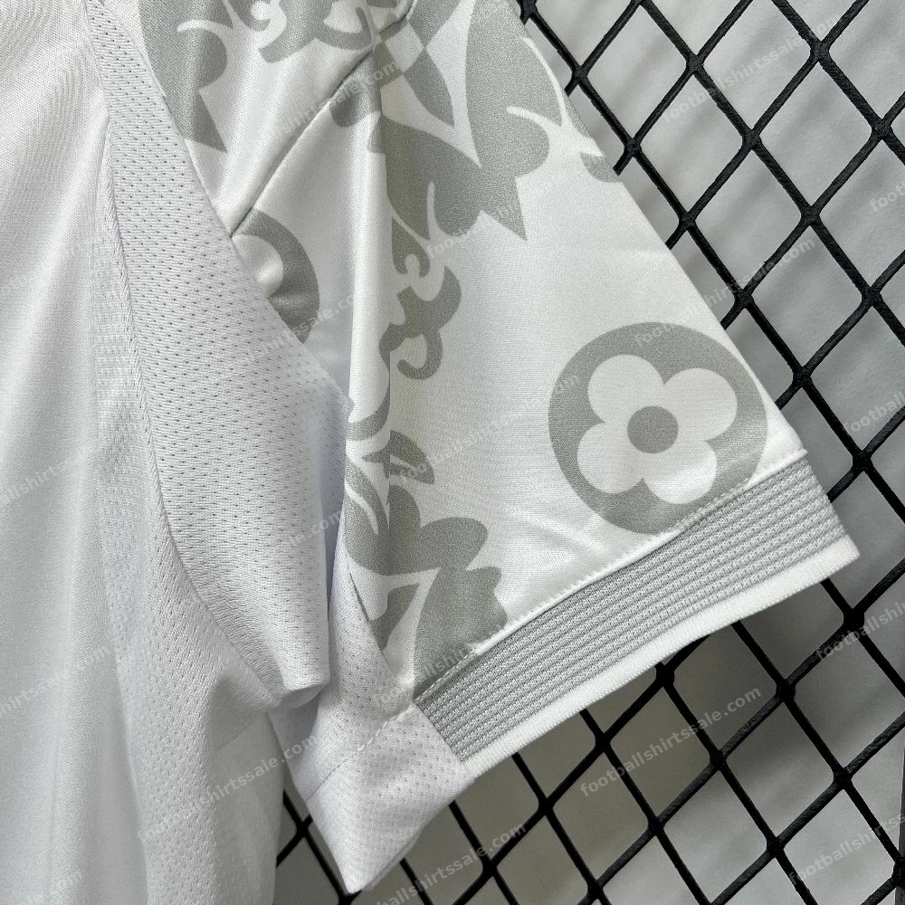 2025/26 Real Madrid Louis Vuitton Joint Edition Jersey - Detail 3