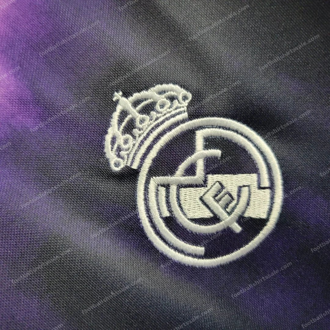 2024/2025 Real Madrid Pre-Match Chinese New Year Football Shirt - Detail 3