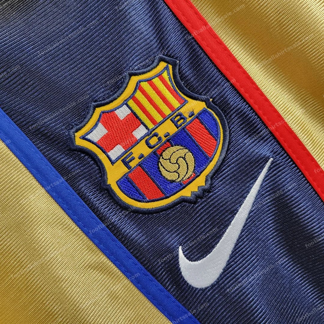 2001/2002 Retro Barcelona Away Football Shirt 1:1 - Detail 1