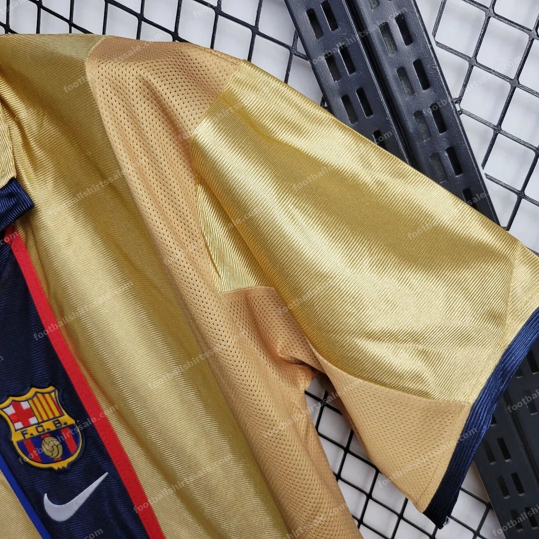 2001/2002 Retro Barcelona Away Football Shirt 1:1 - Detail 2