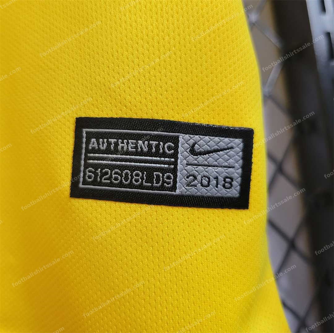 2018 Retro Brazil Football Jersey Home - Detail 9