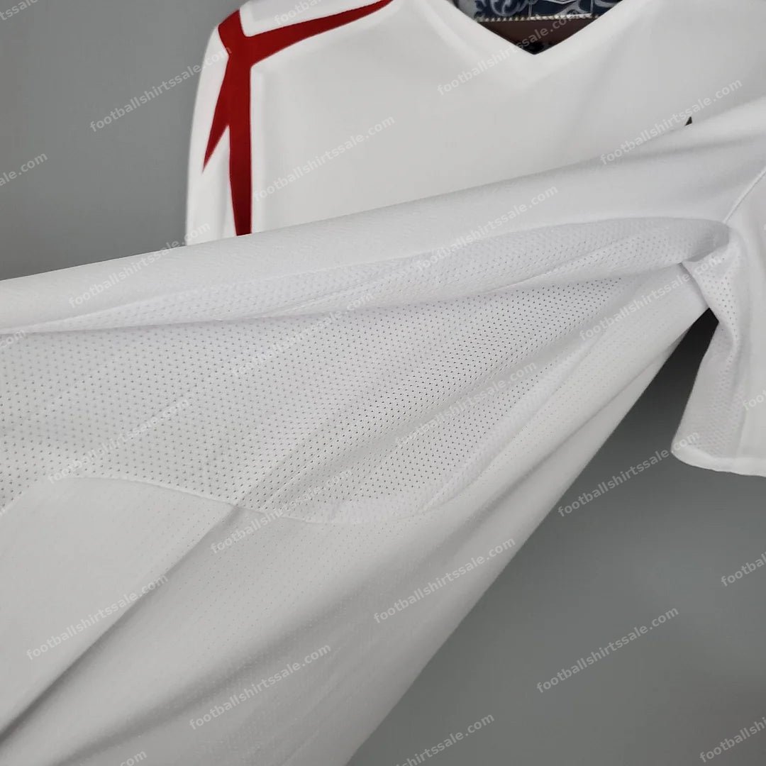 2006 Retro England Home Soccer Jersey - Detail 5