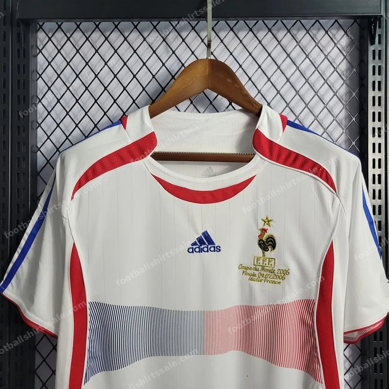 2006 Retro France Away Football Shirt - Detail 3