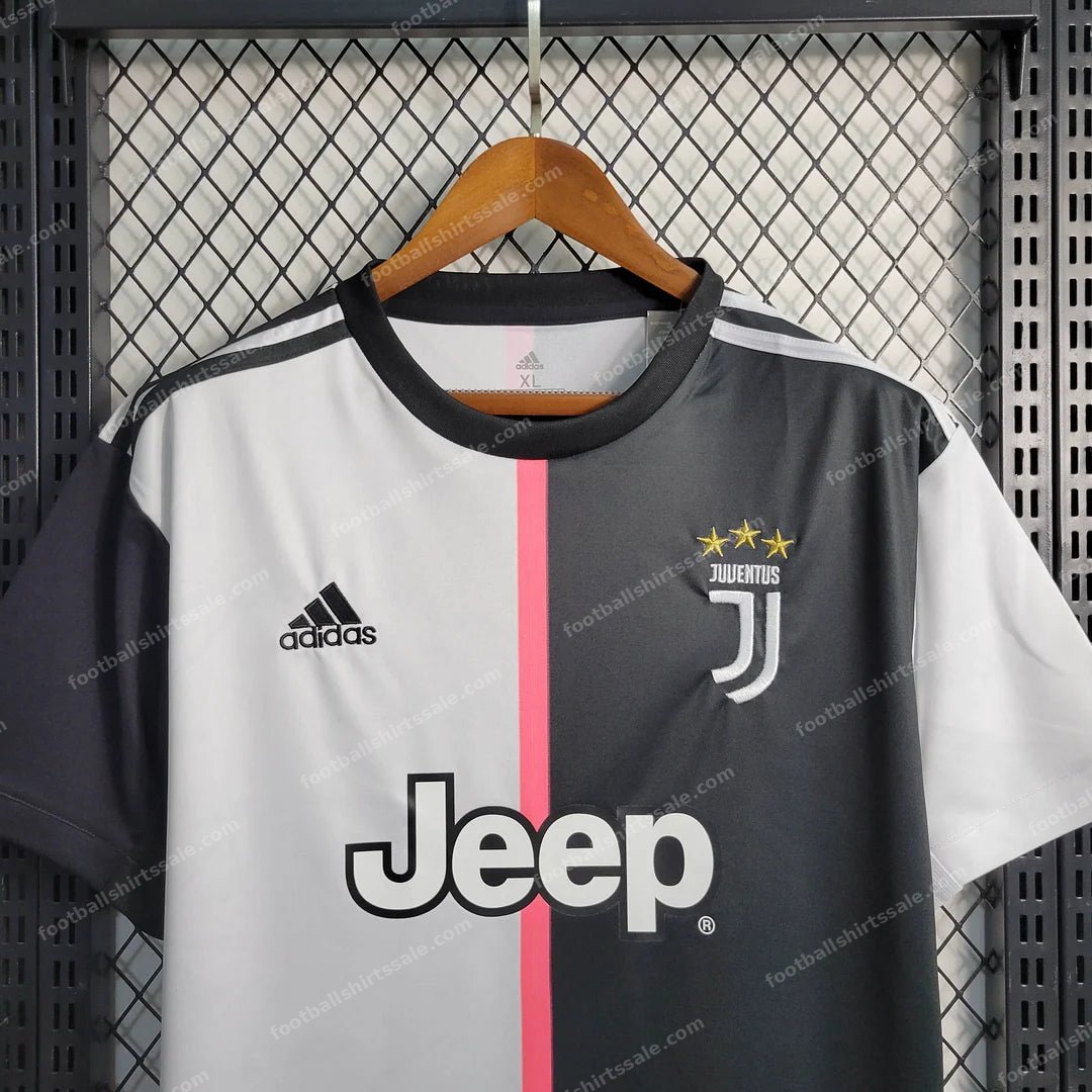 2019/2020 Retro Juventus Football Shirt Home - Detail 3