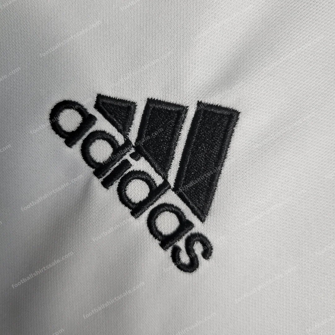 2019/2020 Retro Juventus Football Shirt Home - Detail 5