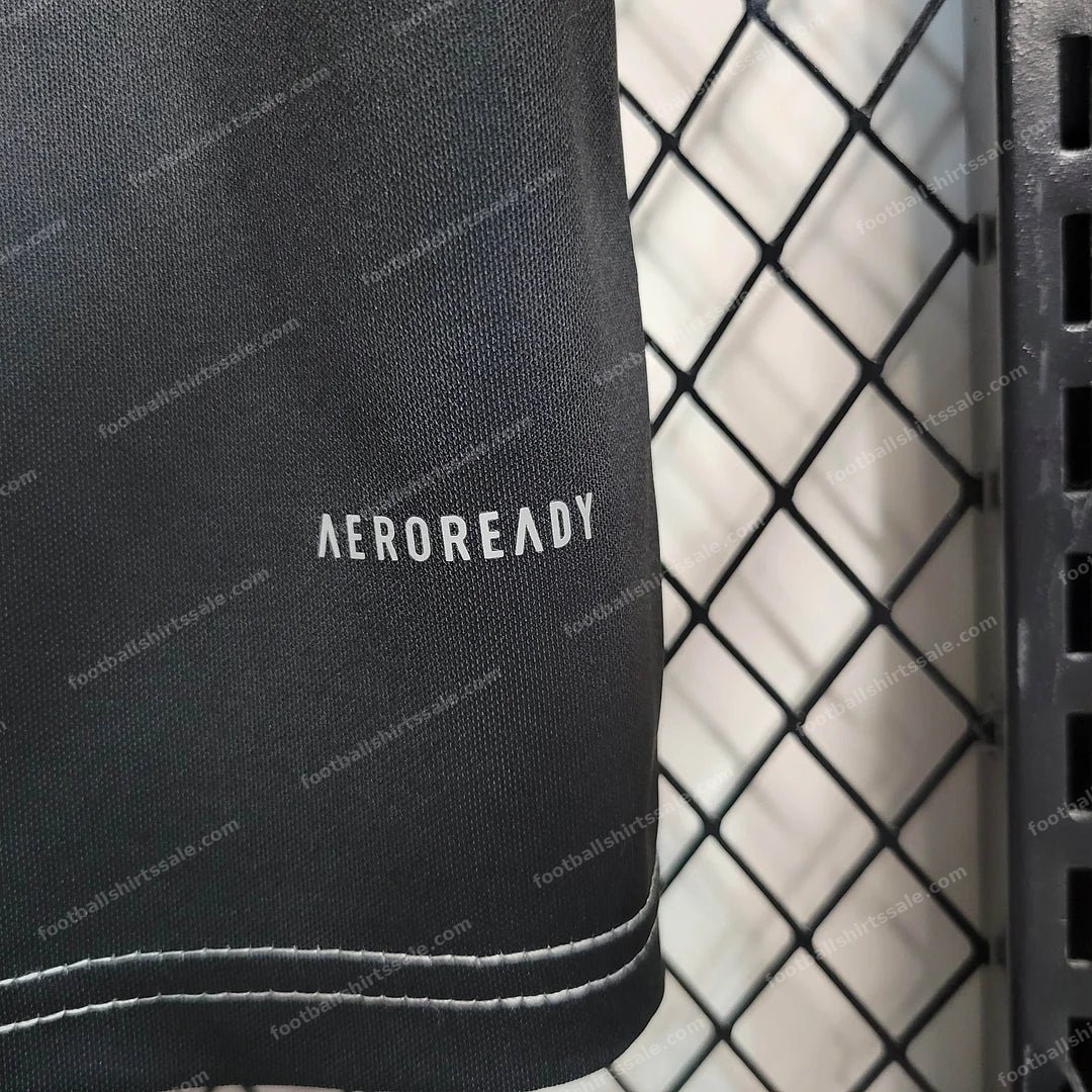 2019/2020 Retro Juventus Football Shirt Home - Detail 8