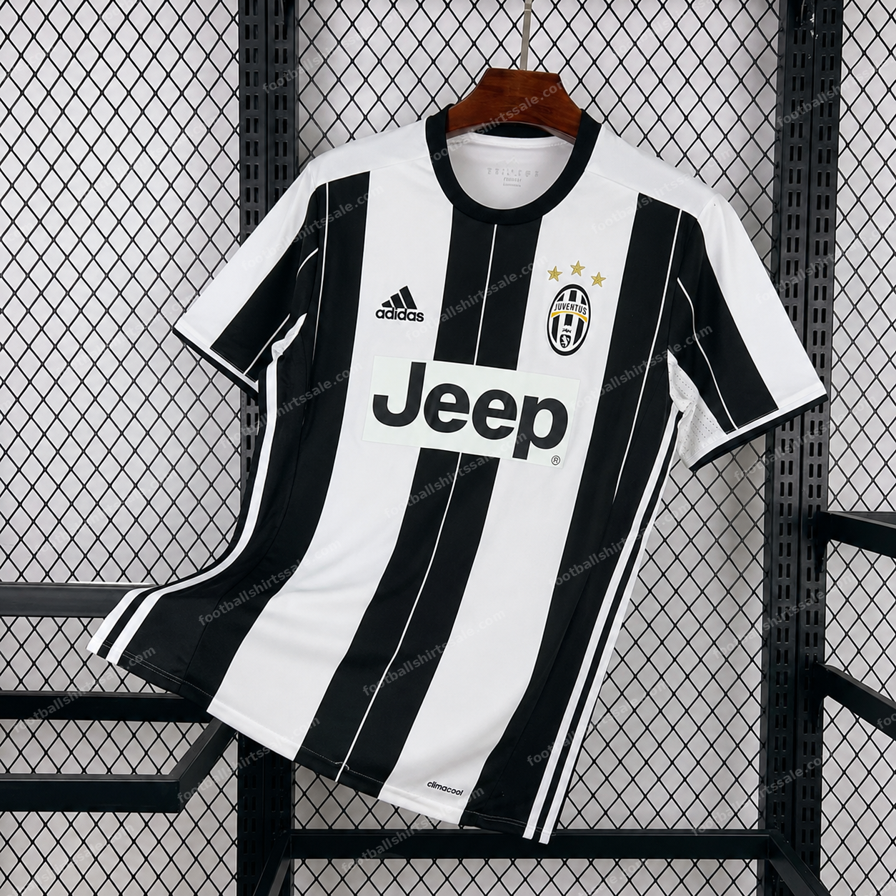 2016/2017 Retro Juventus Home Football Jersey