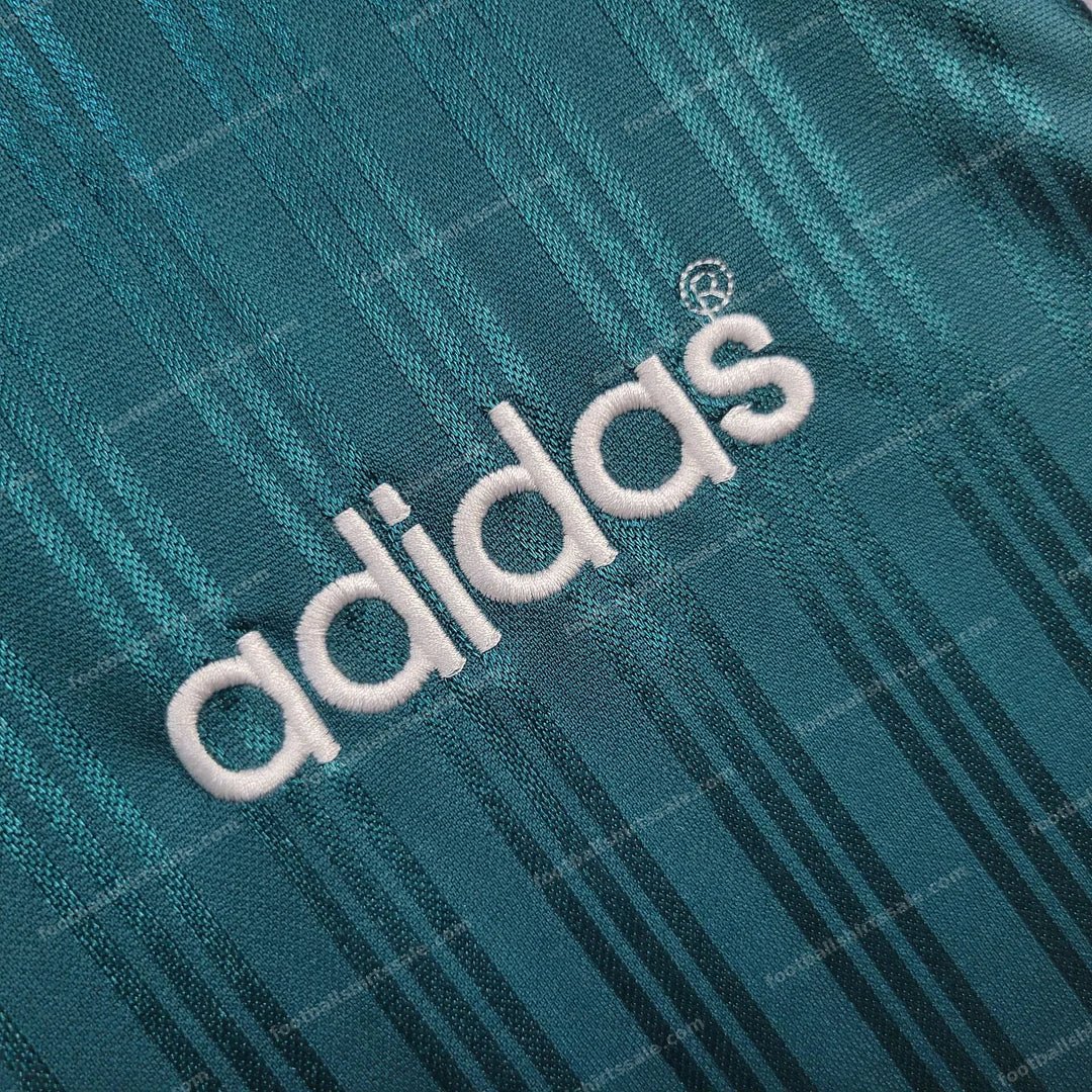 1995-1996 Retro Liverpool away Football Shirt 1:1 Thai Quality - Detail 2