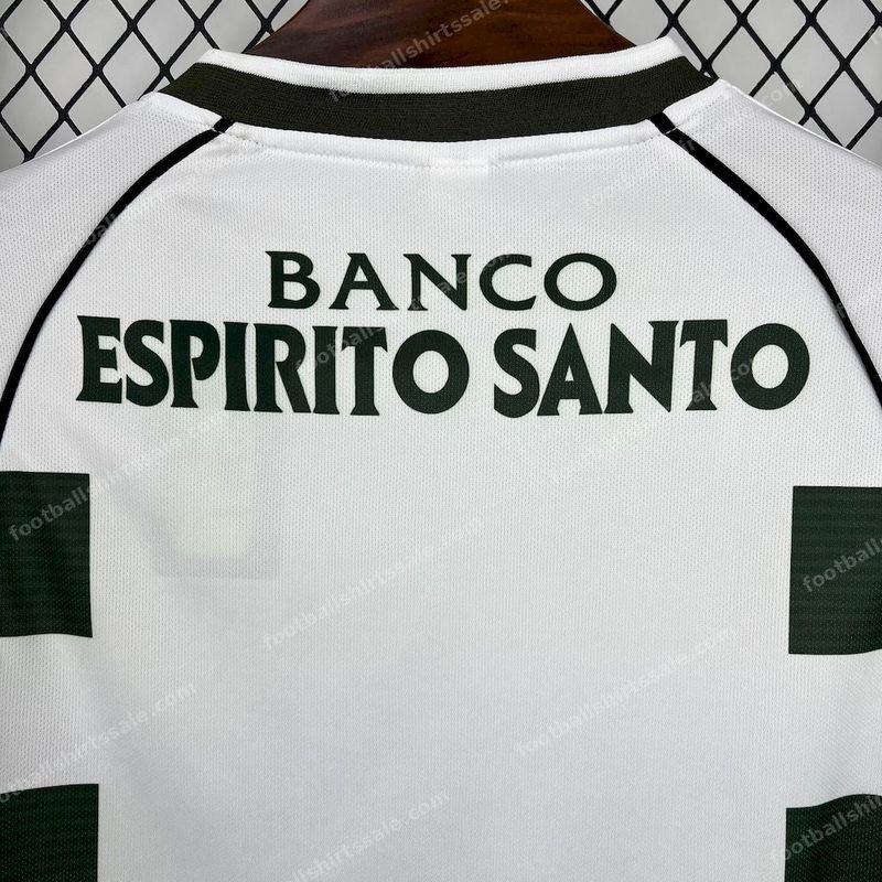 2001/2003 Retro Long Sleeve Sporting Lisbon Home Football Shirt - Detail 3