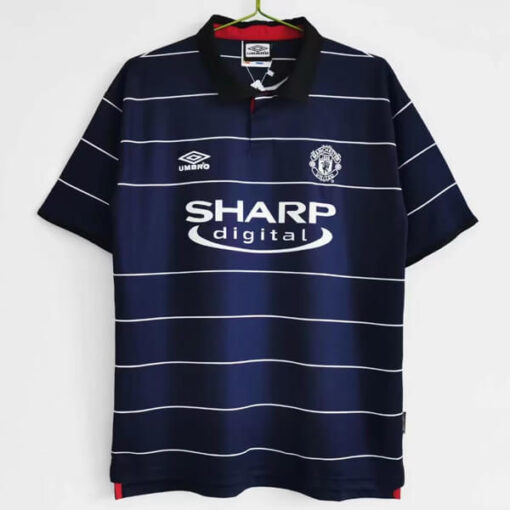 Retro Manchester United Away Shirt 99/00