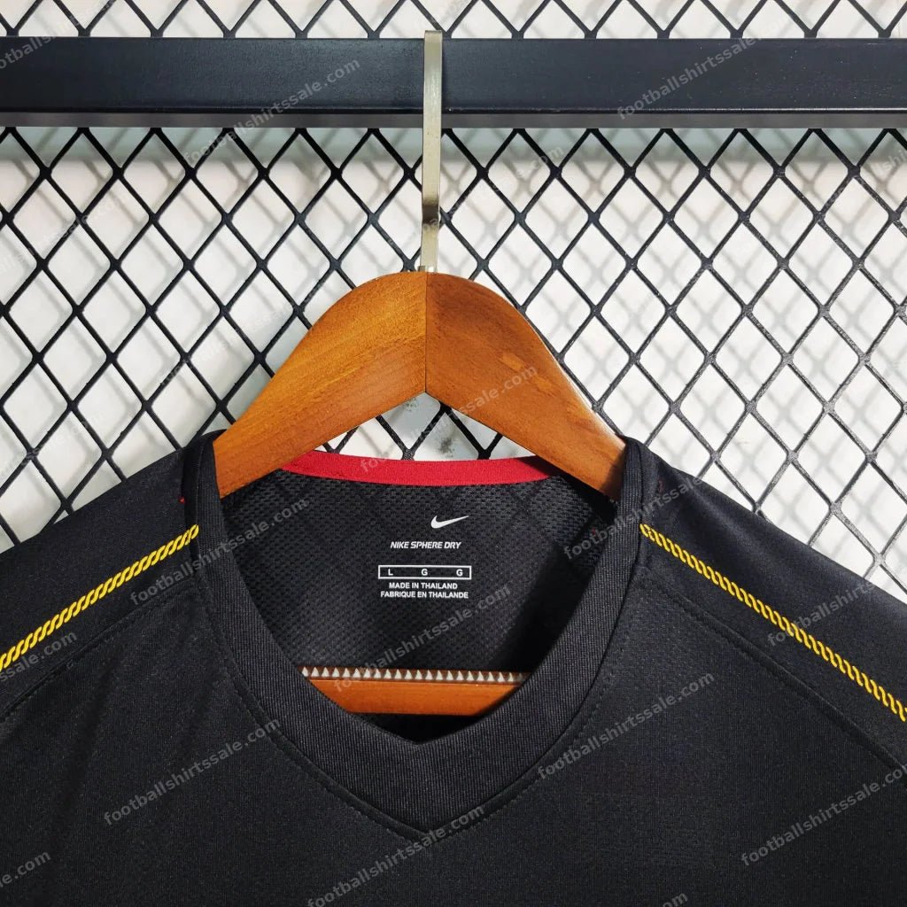 2006 Retro Portugal Away Football Shirt - Detail 7
