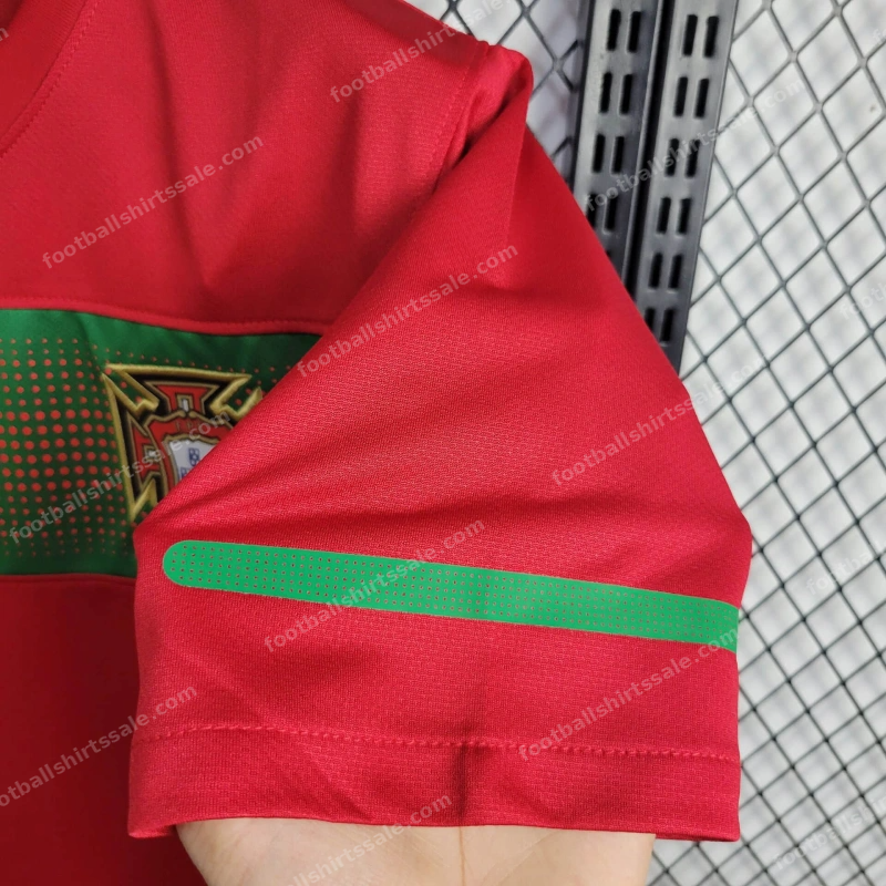2010 Retro Portugal Home Football Shirt 1:1 Thai Quality - Detail 5