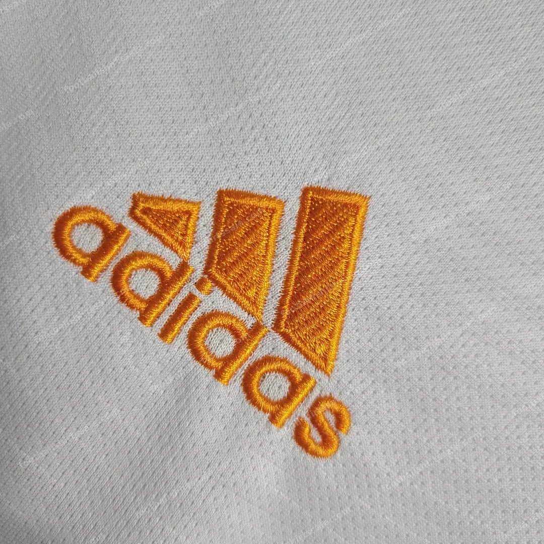 2021/2022 Retro Real Madrid Football Shirt Home - Detail 4
