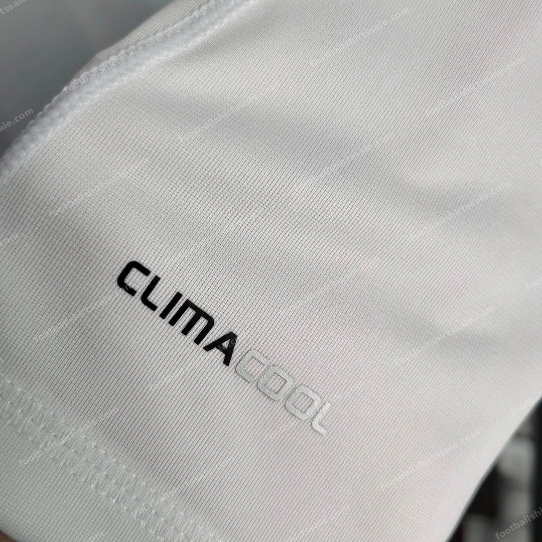 2010/2011 Retro Real Madrid Home Soccer Jersey 1:1 Thai Quality - Detail 8