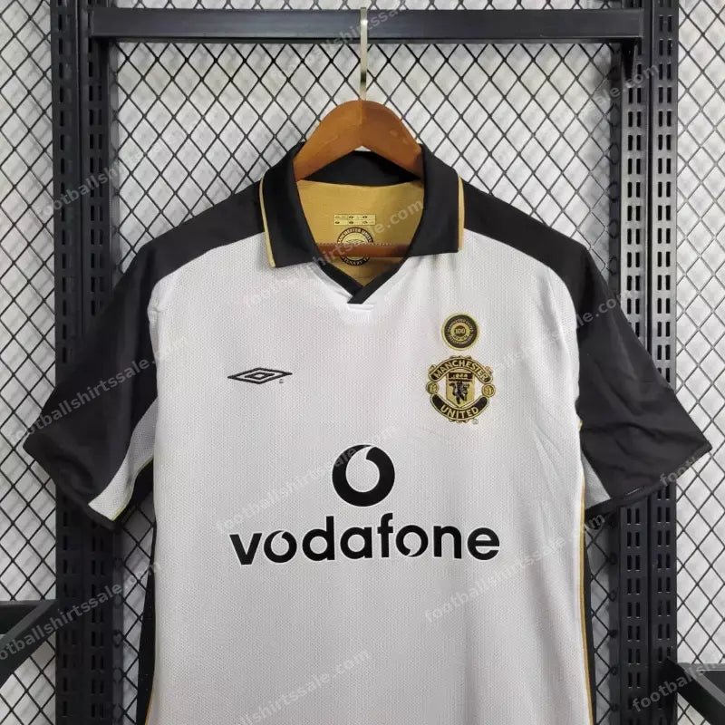 Retro2001/2002 Manchester United Third Centenary Reversible Jersey - Detail 4