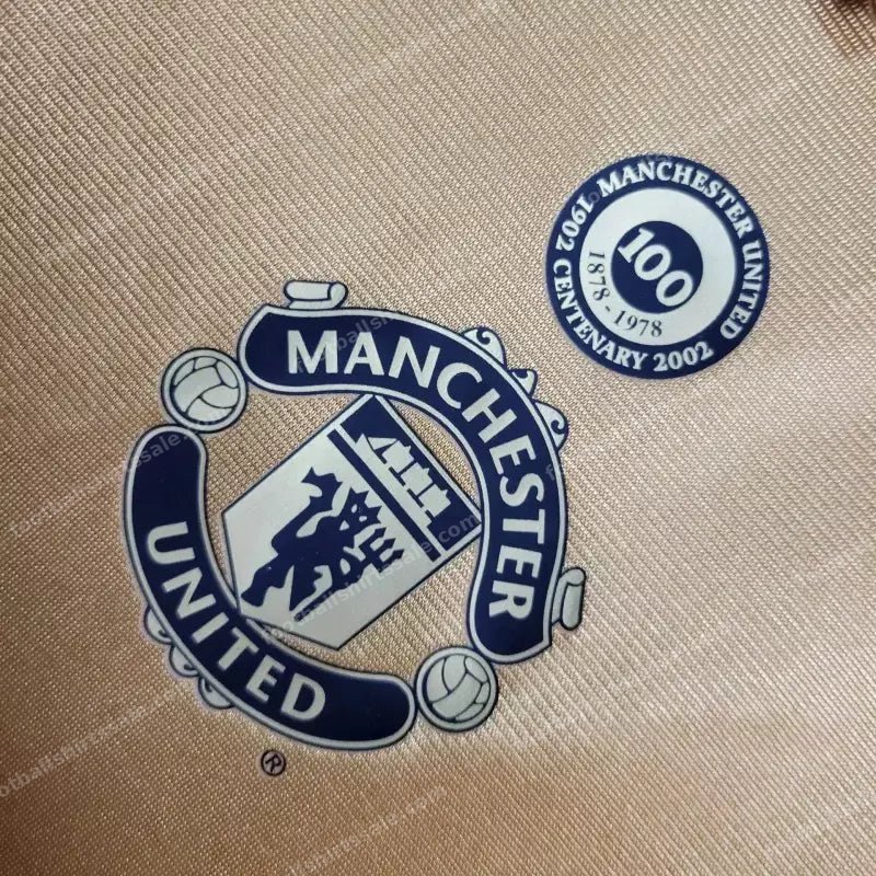 Retro2001/2002 Manchester United Third Centenary Reversible Jersey - Detail 5