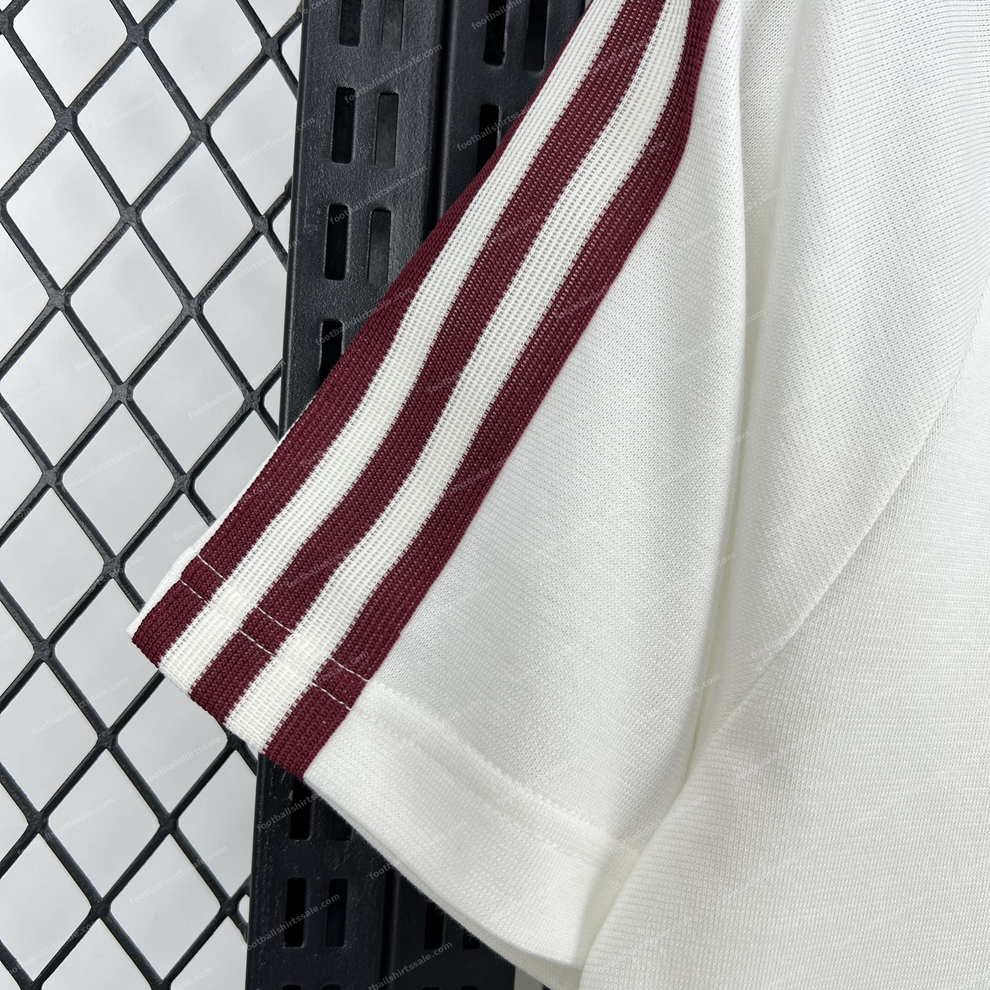 2026 Spain White US Packs Casual Shirt - Detail 2