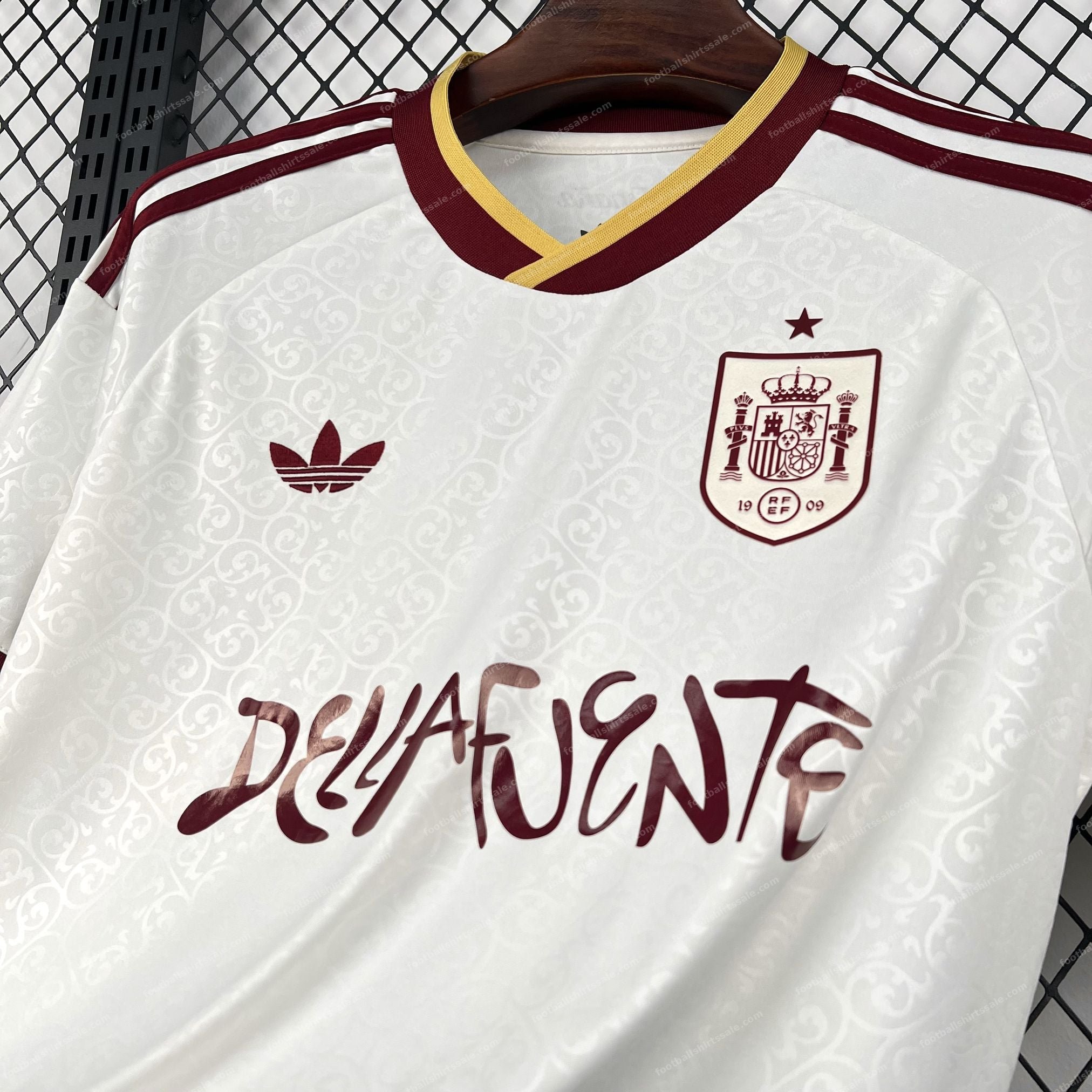 2026 Spain X Dellafuente Away World Cup Football Jersey - Detail 2
