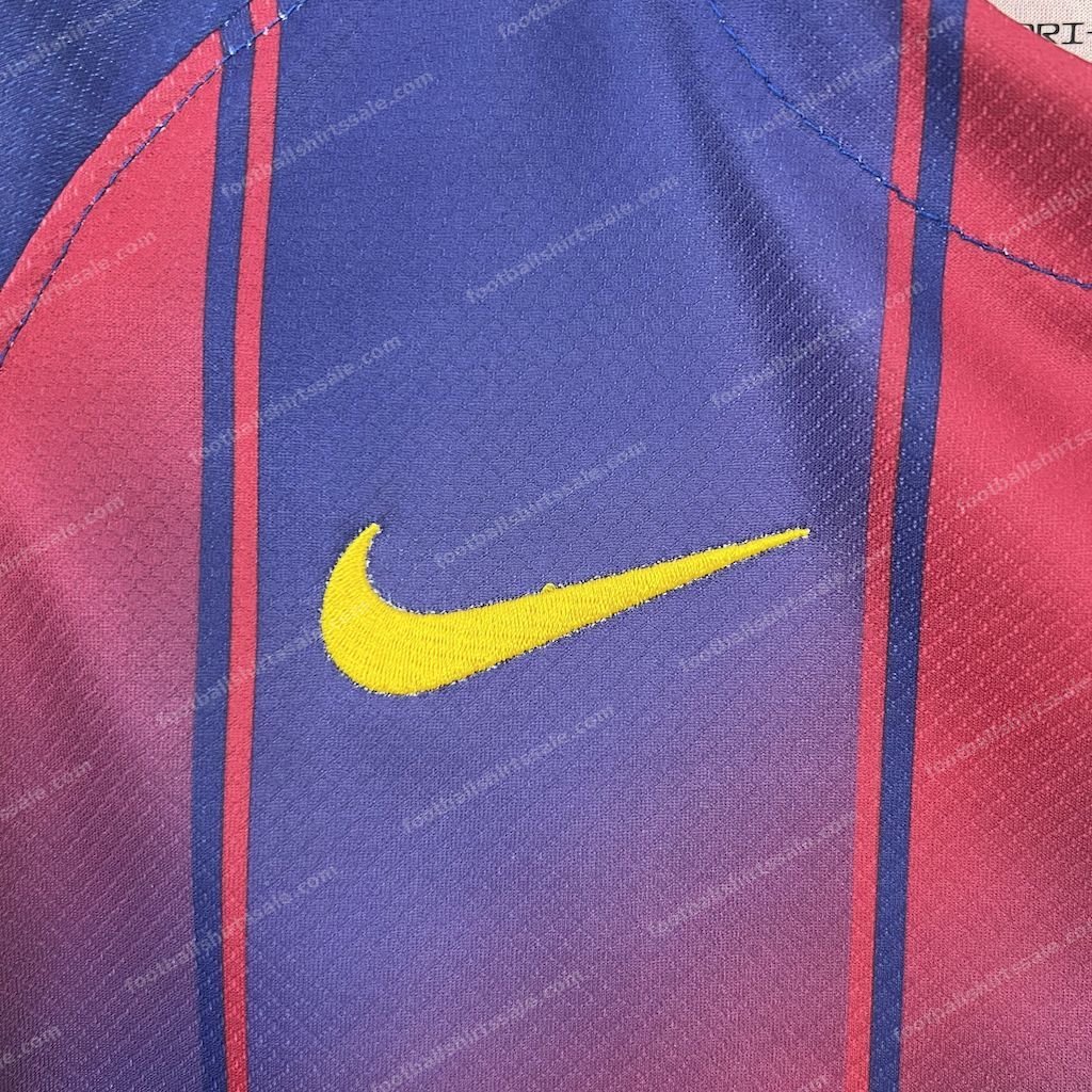 Womens 2025/2026 Barcelona Home Football Shirt - Detail 4