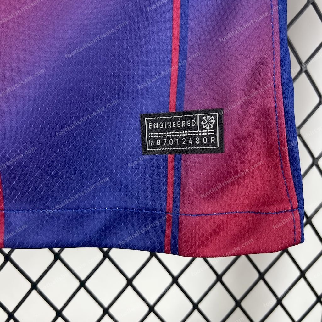 Womens 2025/2026 Barcelona Home Football Shirt - Detail 7