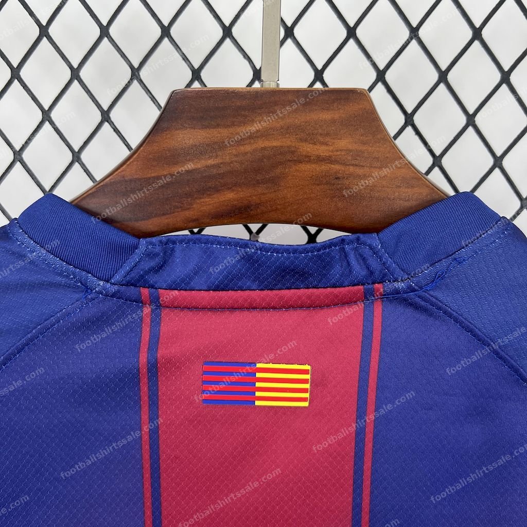 Womens 2025/2026 Barcelona Home Football Shirt - Detail 9