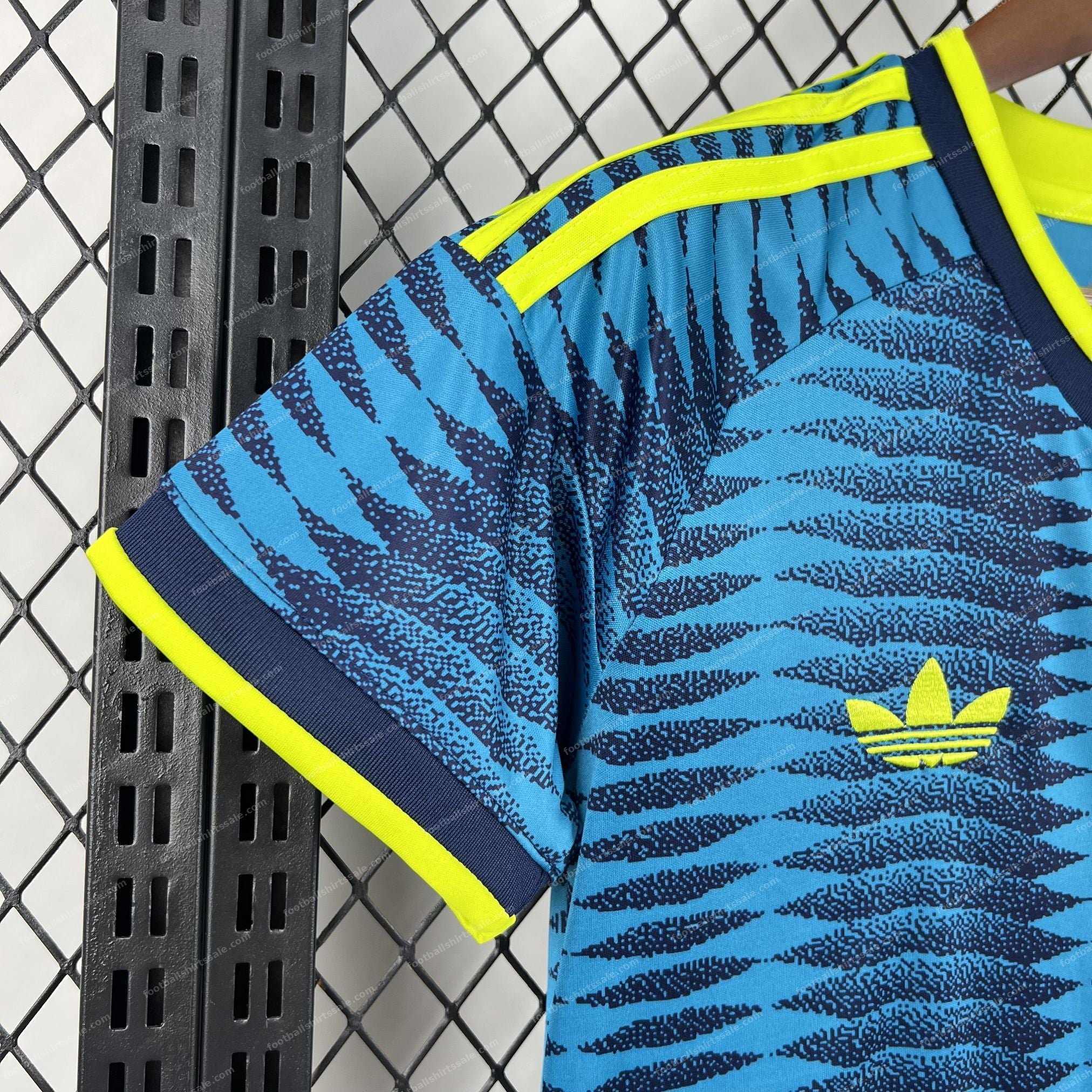 Womens 2026 Colombia Away World Cup Football Jersey - Detail 2