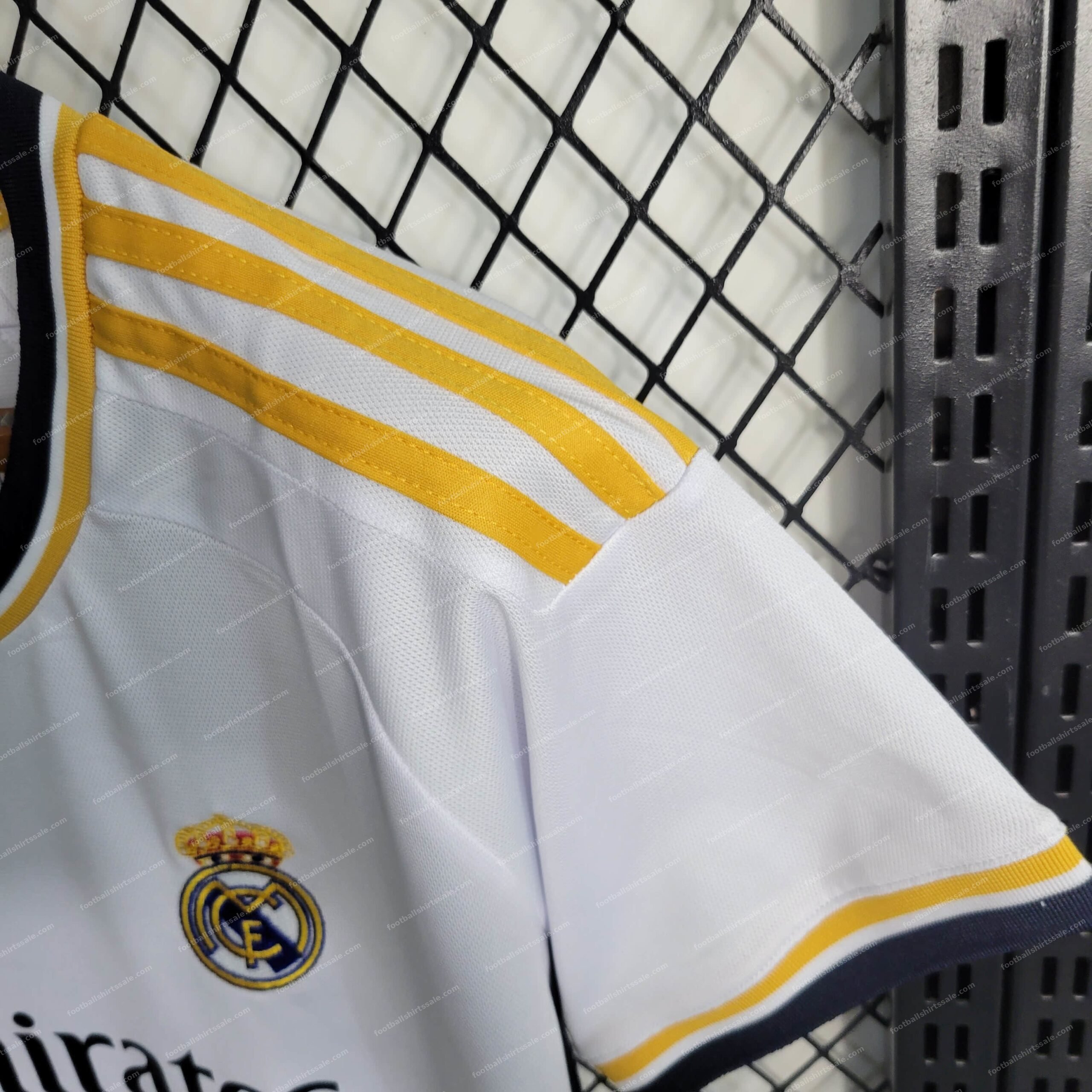 Womens 2023/2024 Real Madrid Home Football Shirt - Detail 3