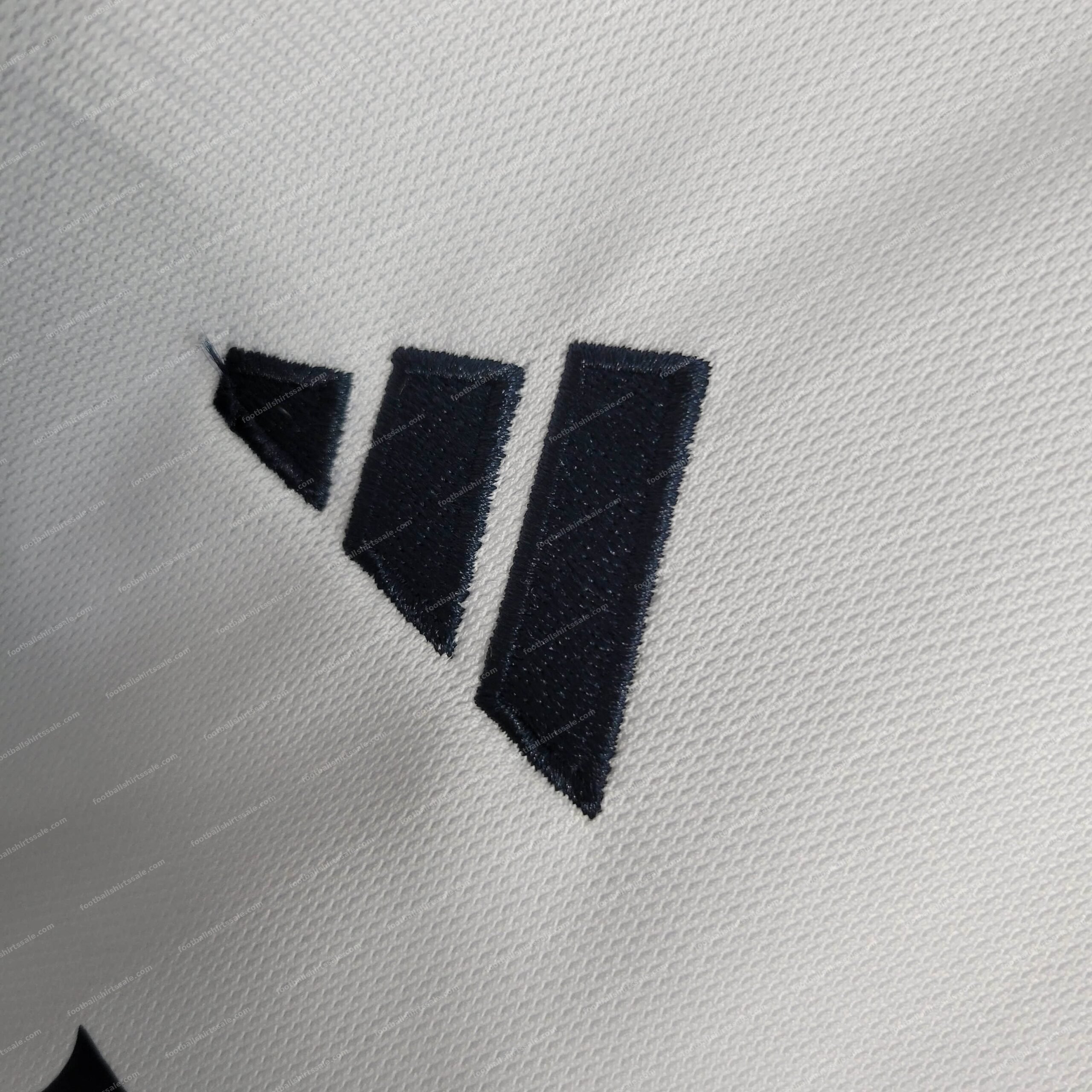 Womens 2023/2024 Real Madrid Home Football Shirt - Detail 6