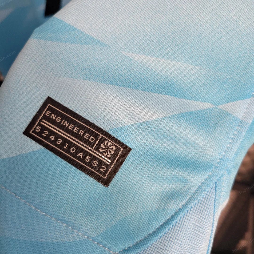 2023/2024 Tottenham Goalkeeper Blue Football Shirt - Detail 8