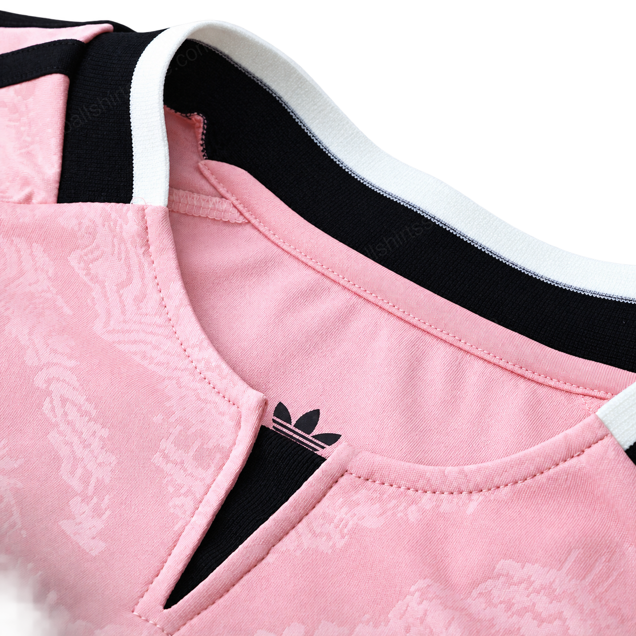 Juventus Away Football Shirt 26/27 - Detail 2